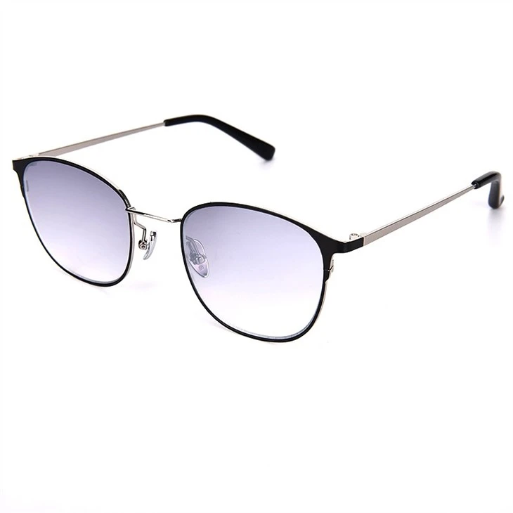 Black polarized gradient sunglasses for men (3)