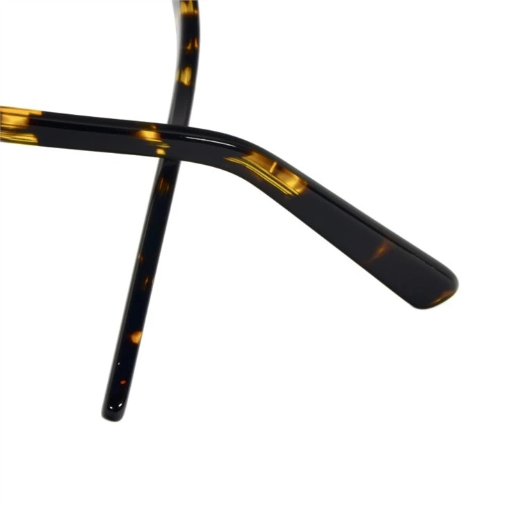 Red Lens 550 mm Anti Blue Light Glasses Red Lens 550 mm Anti Blue Light Glasses