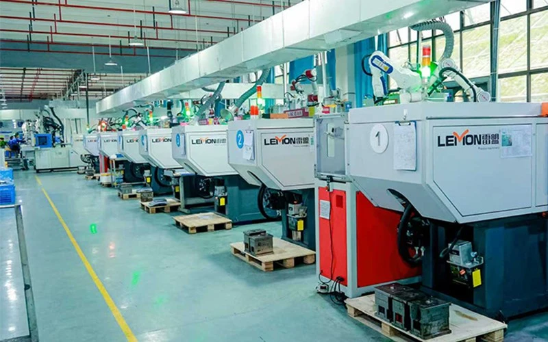 Custom sunglasses frame production line at a Shenzhen eyewear factory Custom sunglasses frame production line at a Shenzhen eyewear factory